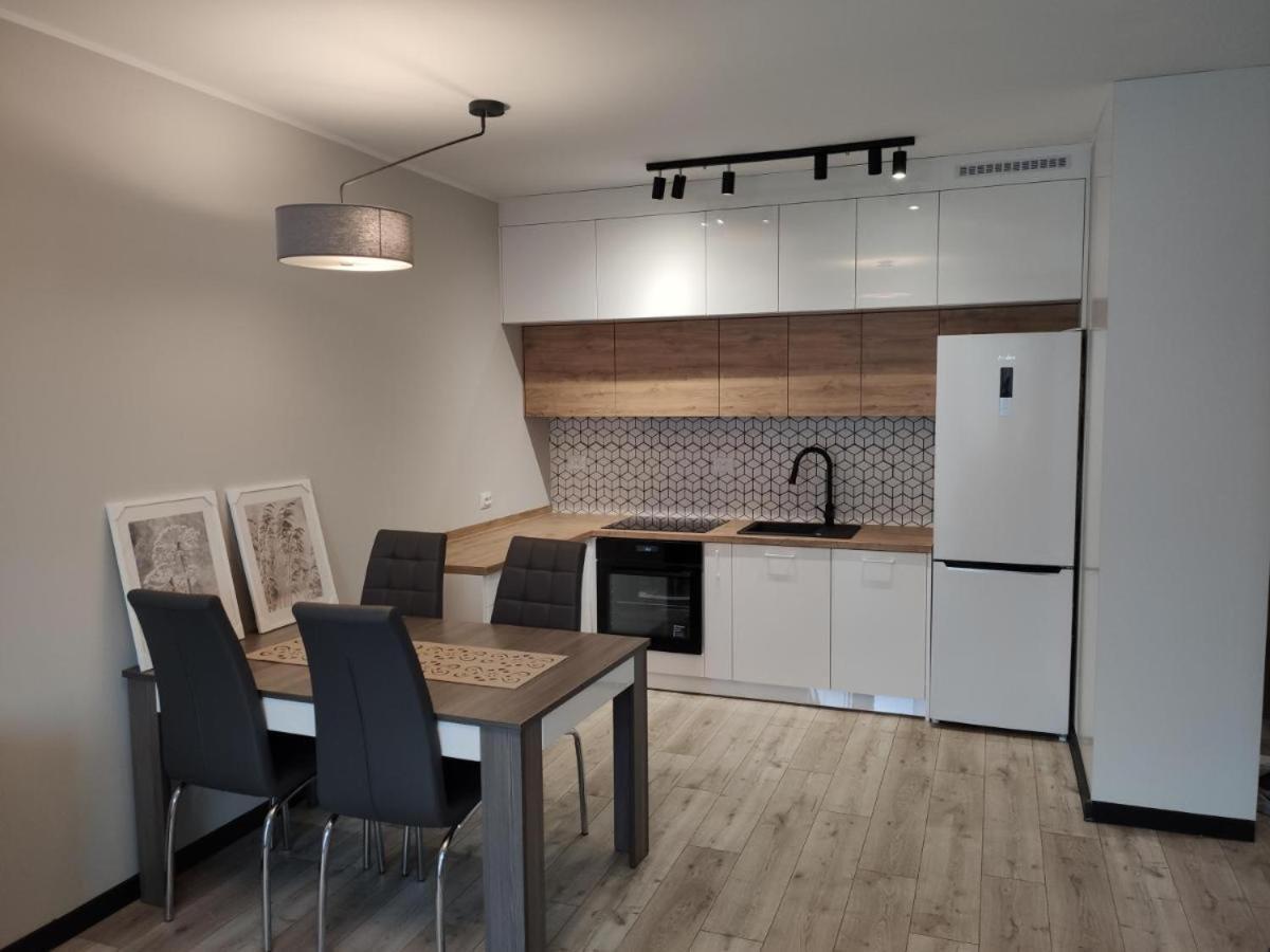 Apartament Piastowski Świebodzice Exteriör bild